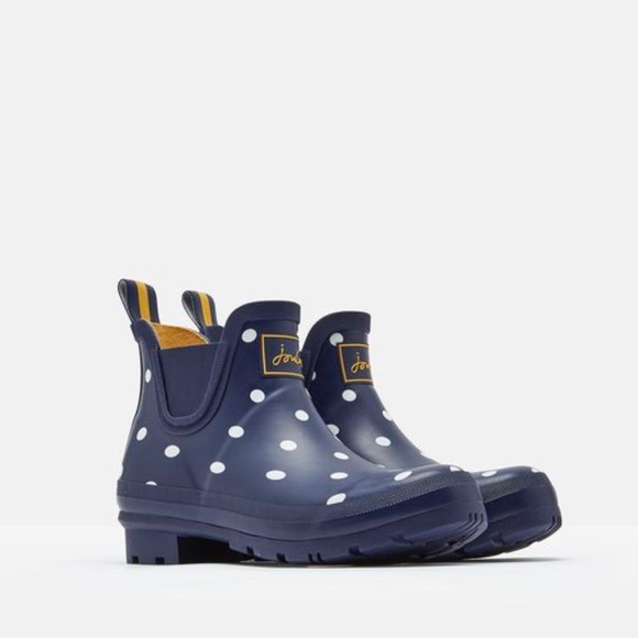 Joules Shoes - NWT JOULES "Polka dots" ankle rain boots sz5